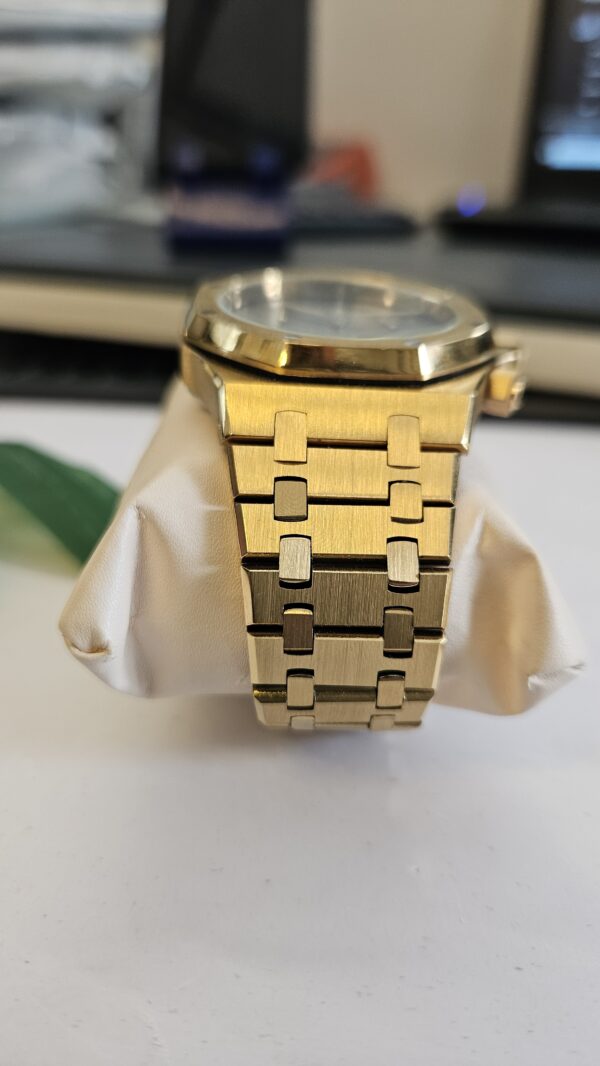 AUDEMARS PIGUET CHRONOGRAPH - Image 2