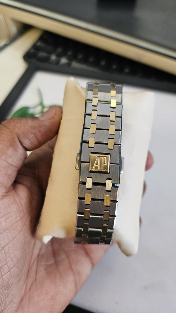 AUDEMARS PIGUET CHRONOGRAPH - Image 3