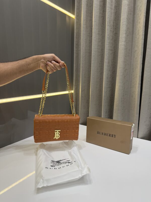BURBERRY HANDBAG - Image 4