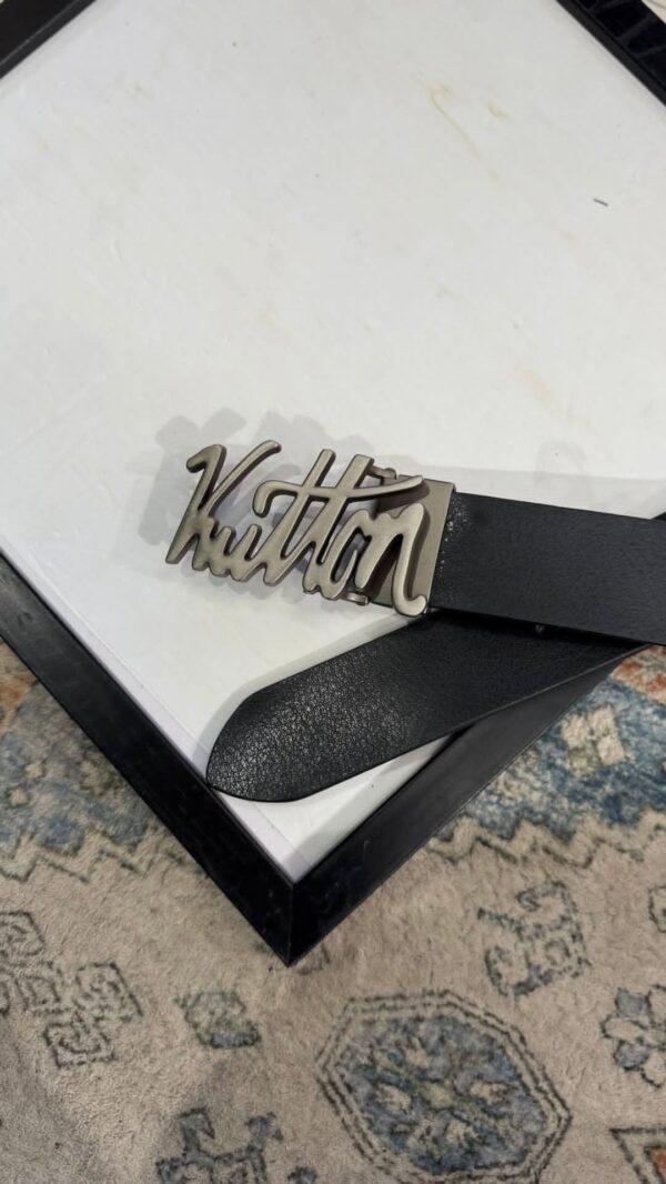 LOUIS VIUTTON BELT