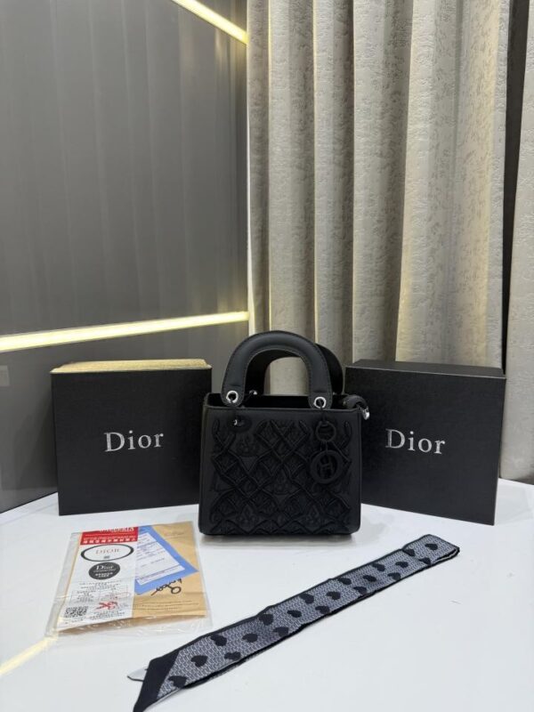 DIOR HANDBAG
