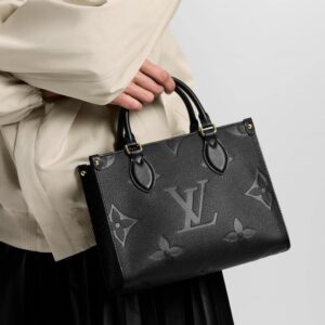 LOUIS VUITTON SLING BAG